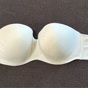 Victoria's Secret White Strapless Bra